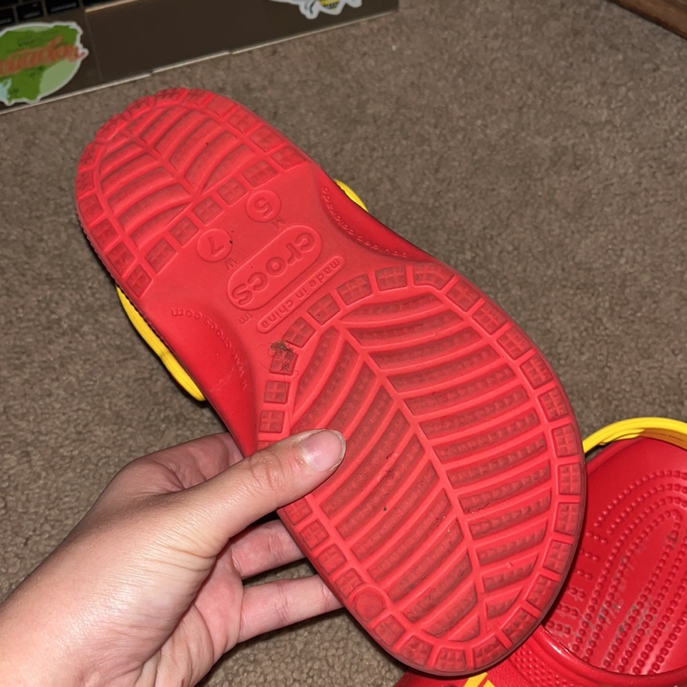 Lucky Charms x Crocs Limited Edition Crocs Woman’s Size 7 - Picture 5 of 5